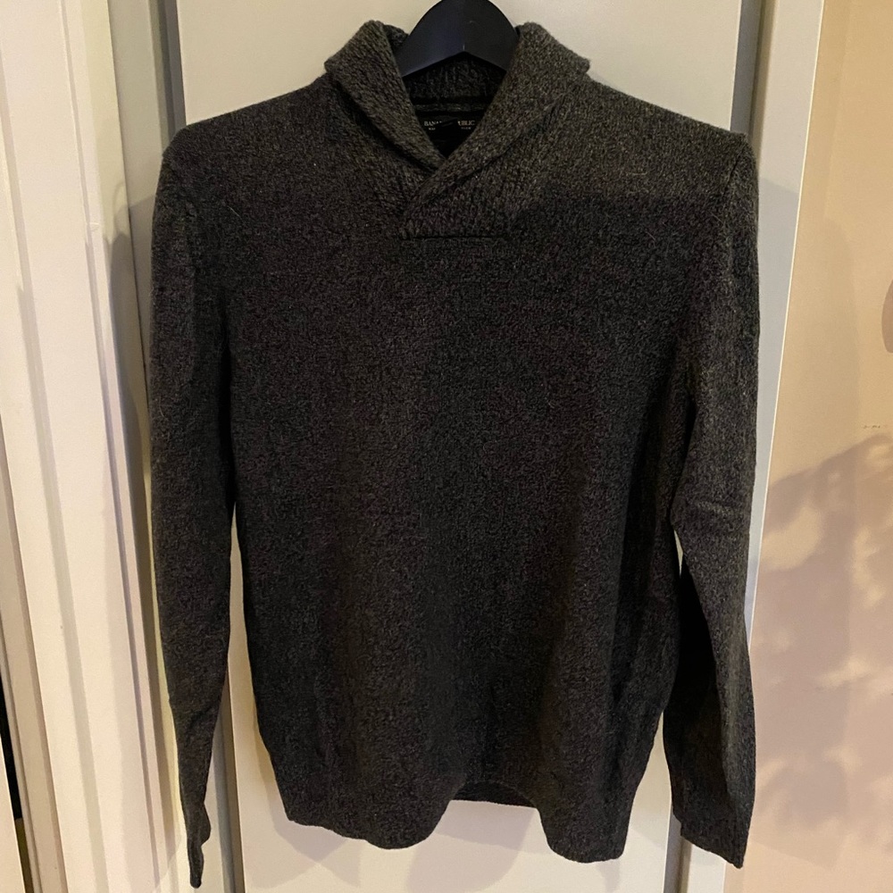 Banana republic sweater